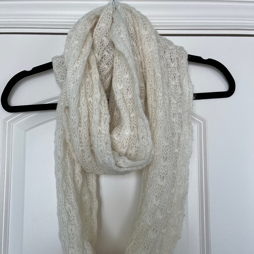 Charlotte Russe | White Knit Infinity Scarf